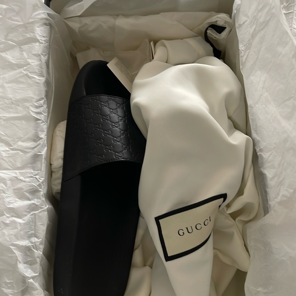 Authentic Gucci Guccissima Black Slide
